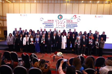 HAK-İŞ’li Kadın Emekçiler Ankara’da Buluştu