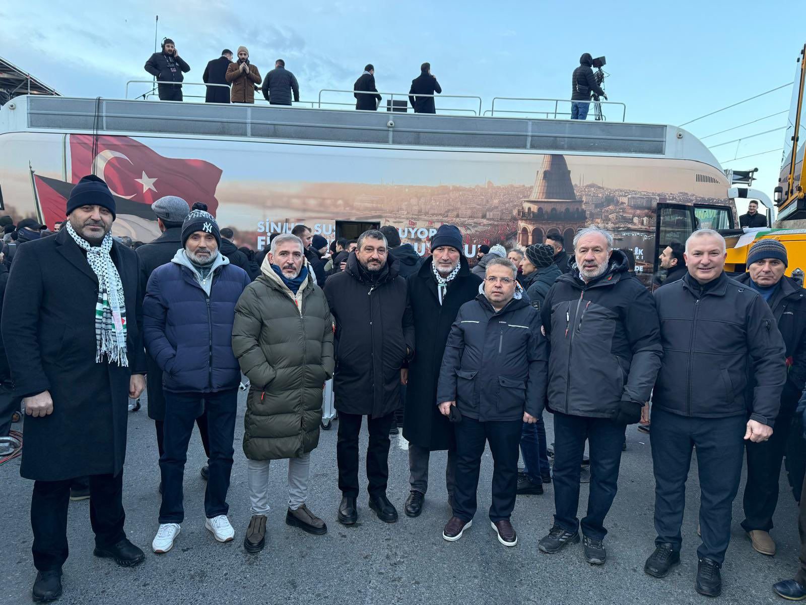 FİLİSTİN’E DESTEK EYLEMİNE KATILDIK